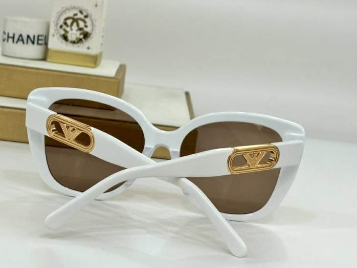 Picture of Armani Sunglasses _SKUfw76226858fw